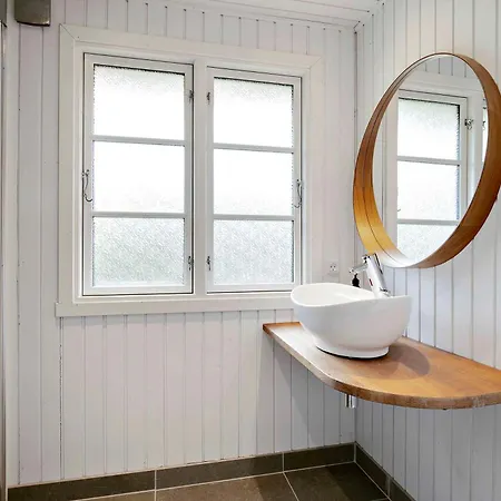 בית נופש Lovely For Family And Friends *