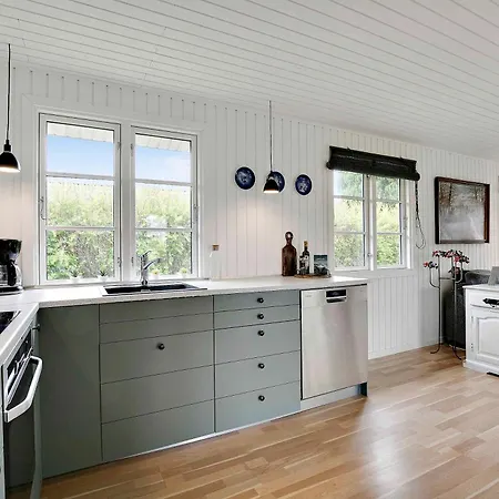 Lovely For Family And Friends * Kirke-Hyllinge